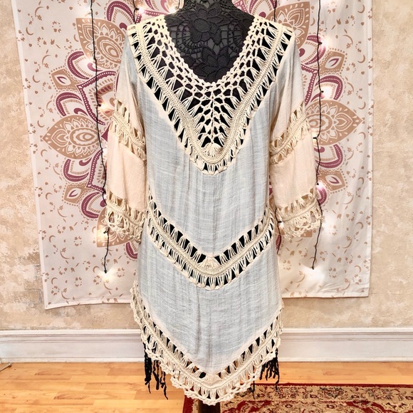 Boho Top V Neck Crochet Tunic Blouse NWOT - Picture 8 of 11